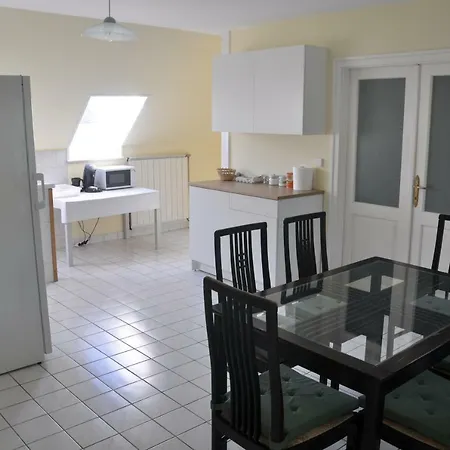 Apartment Villon Apartmanhaz