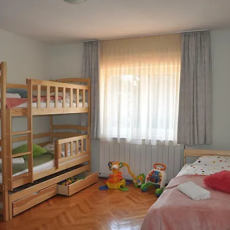Villon Apartmanhaz Apartament